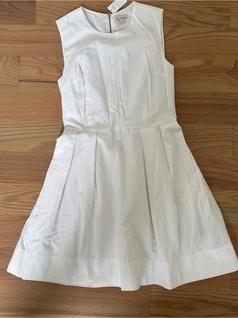 GAP White Sleeveless Fit-and-Flare Dress